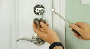 Amber Locksmith Store New York, NY 212-457-2524 Amber Locksmith Store New York, NY 212-457-2524